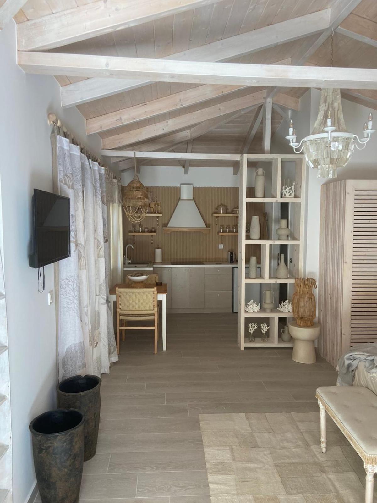 Апартаменты Linari Bohemian Living Kavallos  Экстерьер фото